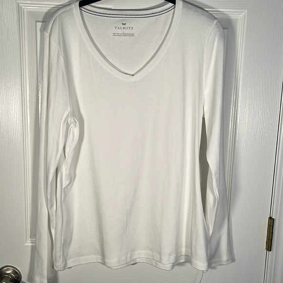Talbots Tops - Talbots long sleeve V-neck T-shirt colors is white size is large